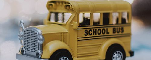 An easy story for beginning ESL students called Katie's New School