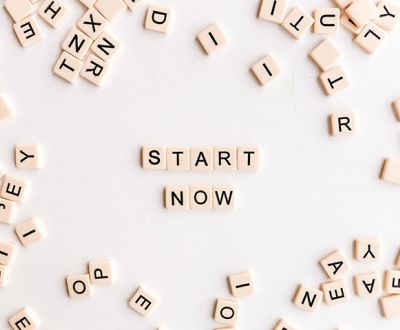 Basic English Spelling with simple explanations and practice acitivites